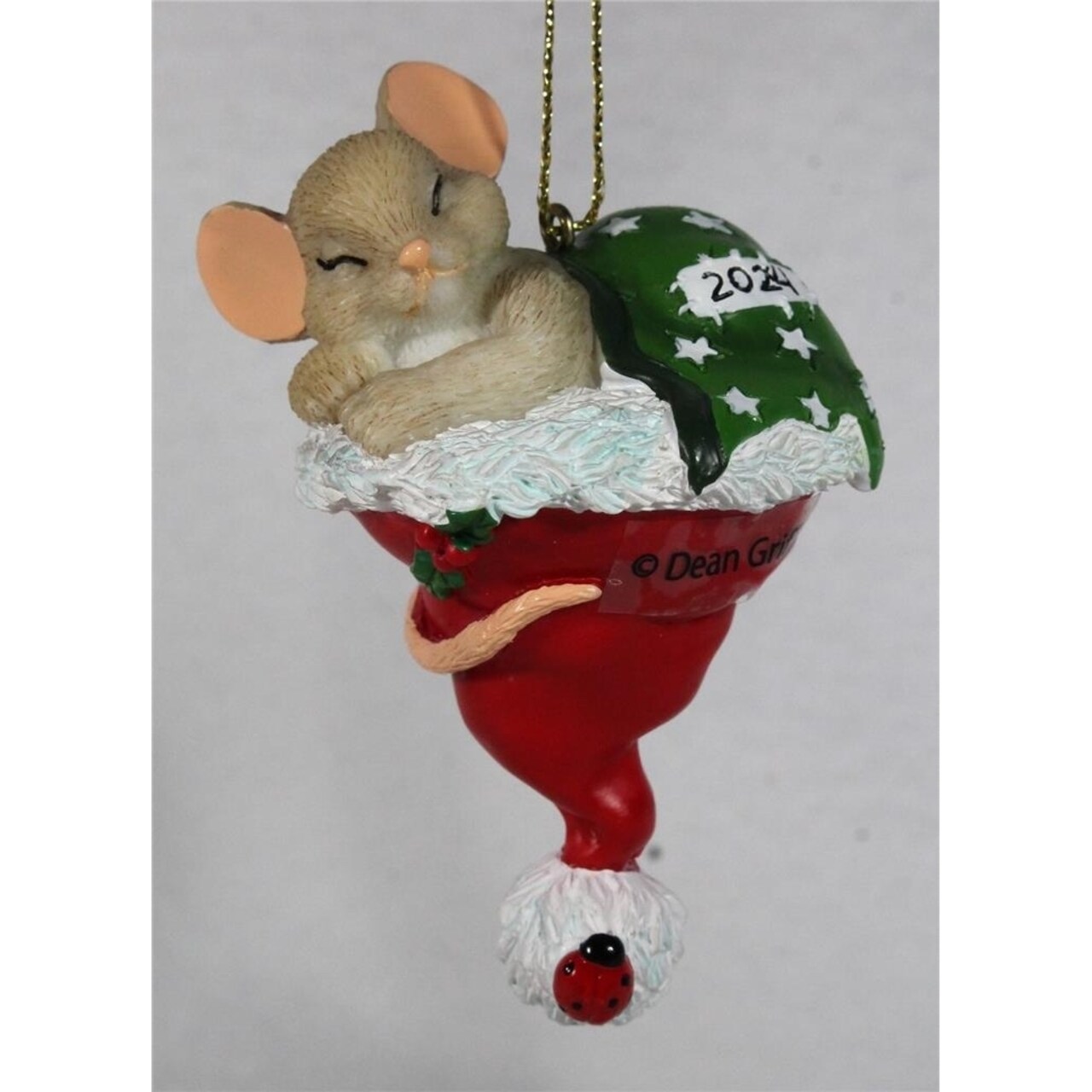 Charming Tails May Your Dreams Be Merry And Bright - 2024 Ornament 137974 Nib